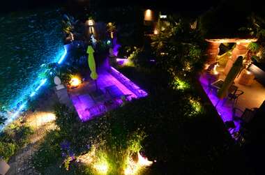 exotische tuin sfeerverlichting avond -  - Mini-resort